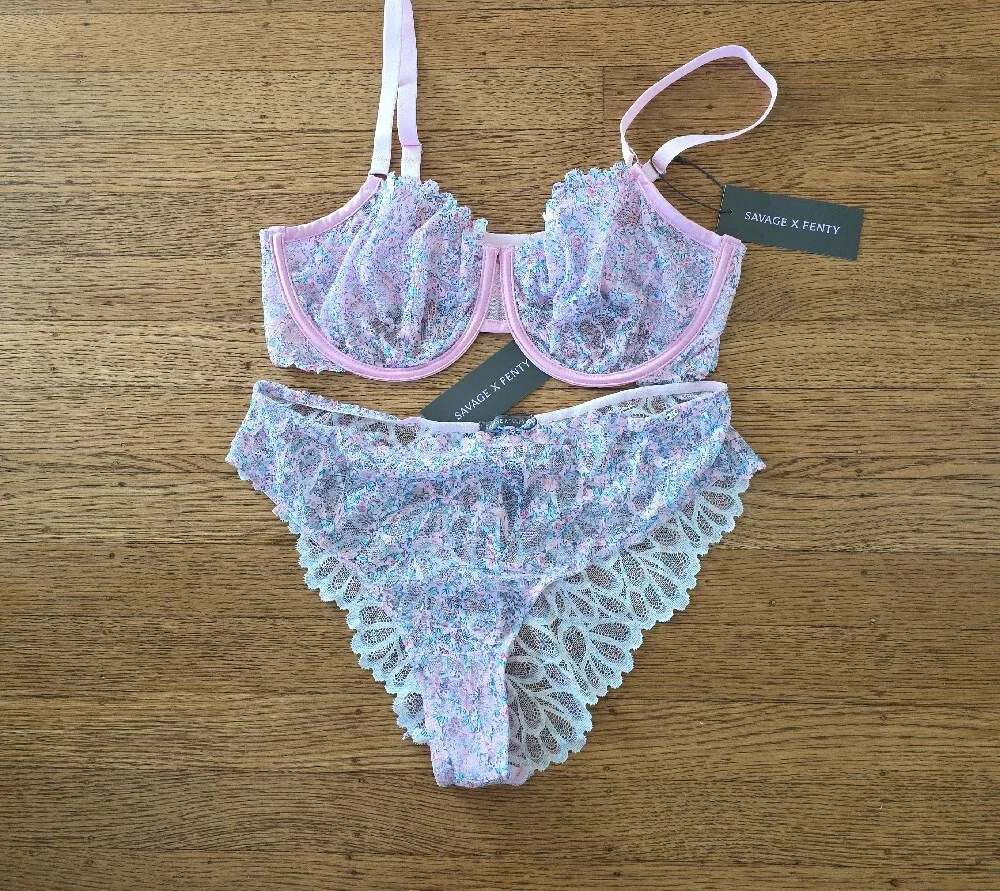 💙BRA Savage X Fenty Sheer Pink Lace Underwire Bra